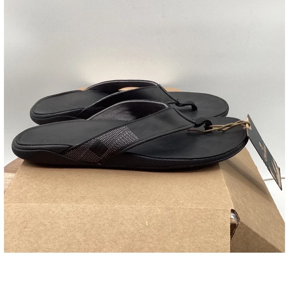 OluKai Tuahine Men 11 Black Leather Flip Flop Sandals 10465-4040 Waterproof NWT